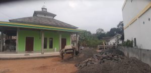 Proyek Siluman Di Lokasi Mushola, Nodai Kerukunan Warga RT 01 Saung Dadi