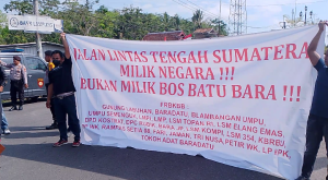 Gabungan LSM,Organisasi Profesi & Ormas Di Way Kanan Kembali Mengelar Aksi Demo Turun Ke Jalan.